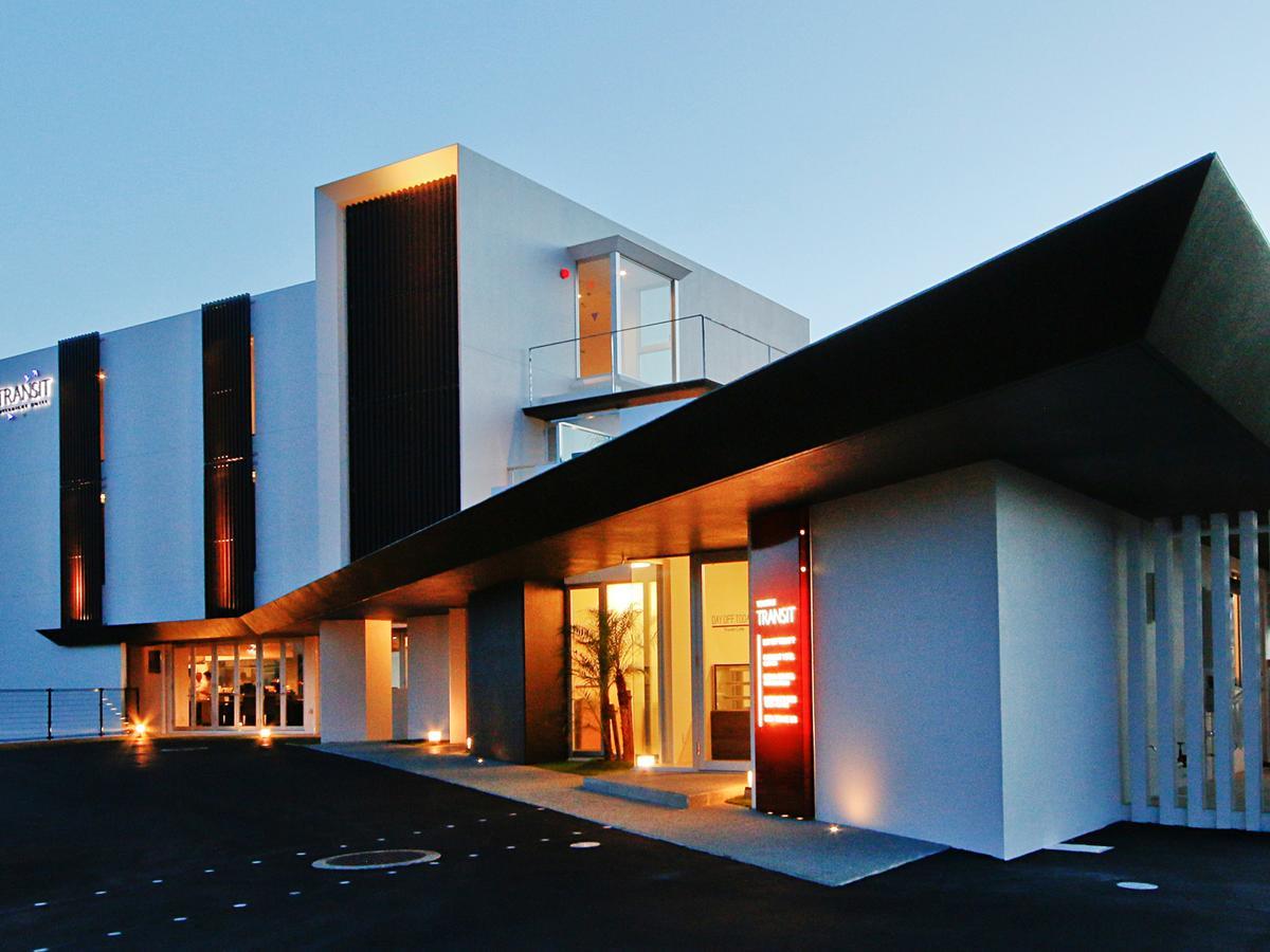 Transit Overnight Hotel Yomitan Exterior foto