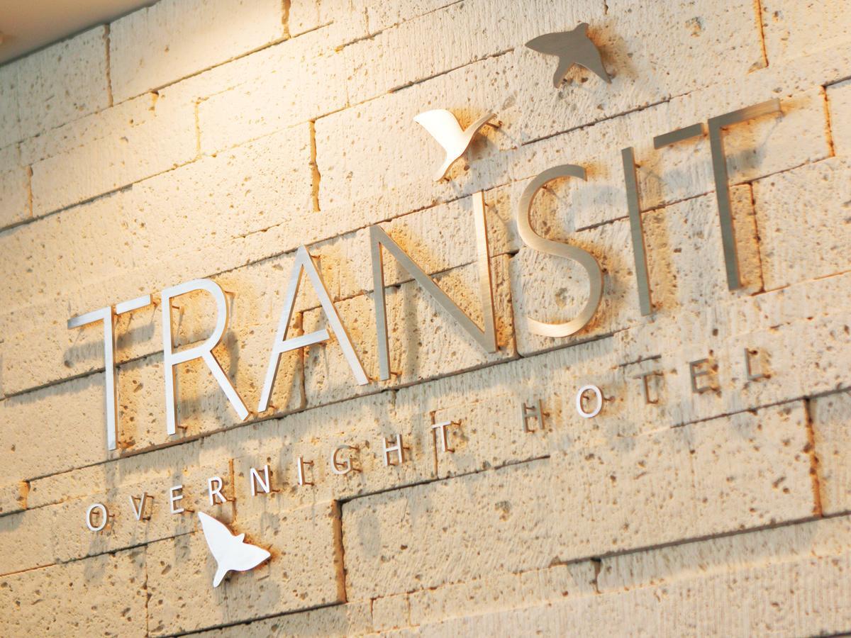 Transit Overnight Hotel Yomitan Exterior foto