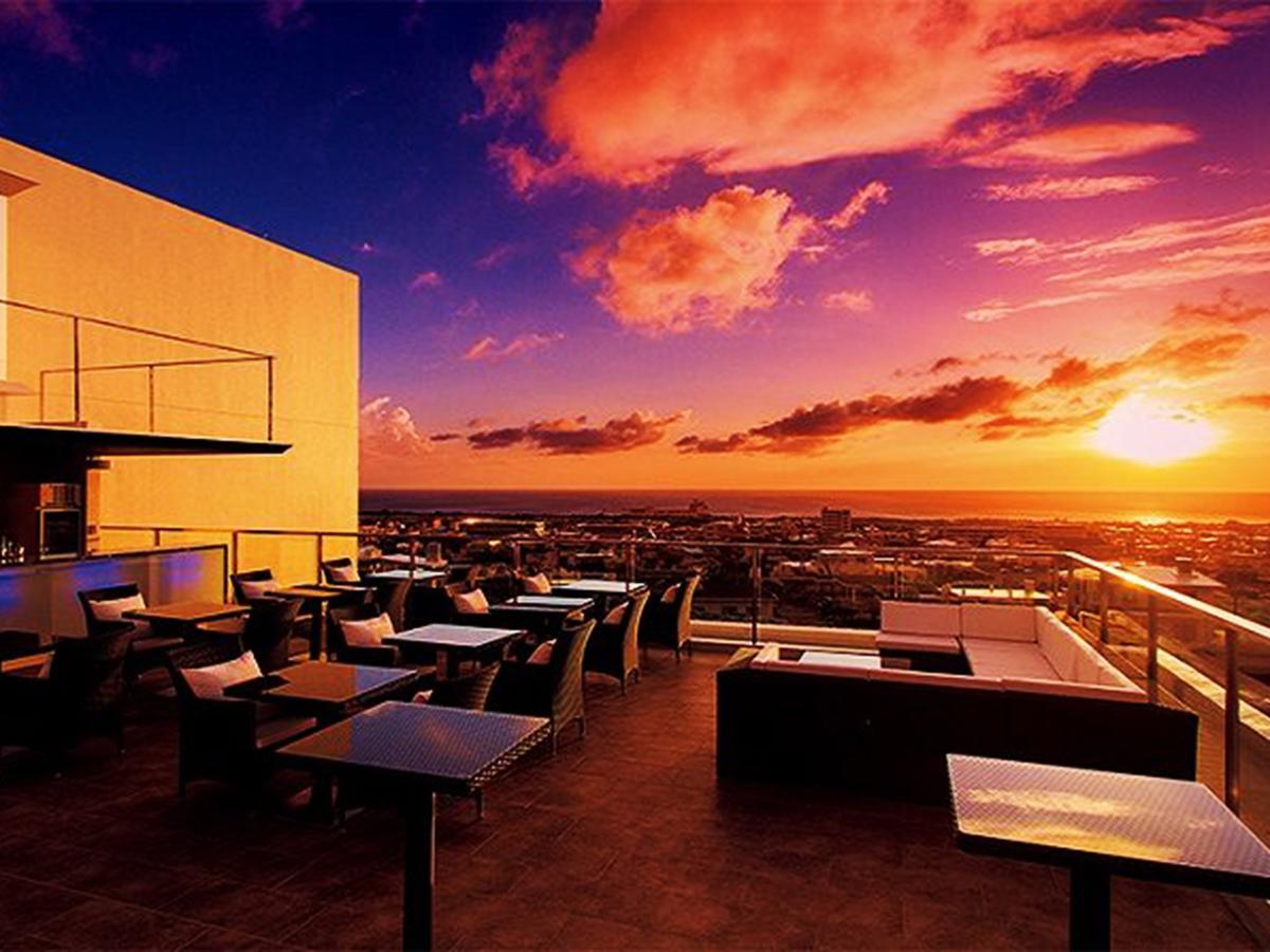 Transit Overnight Hotel Yomitan Exterior foto